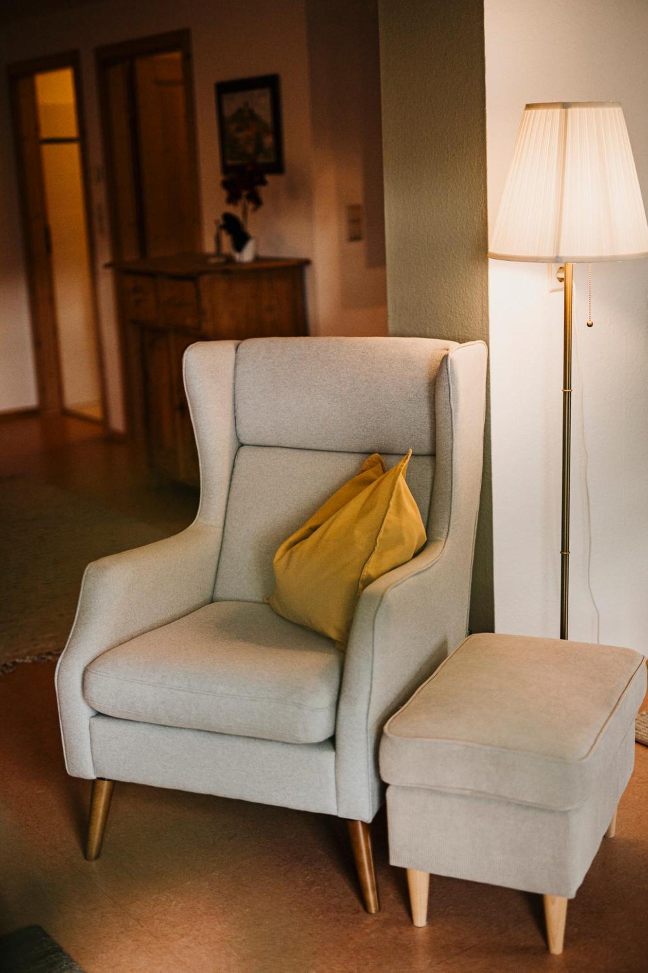 Ferienwohnungen Hotel Garni Doerflerwirt Aflenz Kurort Pokoj fotografie