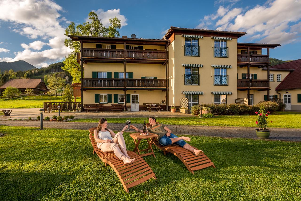 Ferienwohnungen Hotel Garni Doerflerwirt Aflenz Kurort Exteriér fotografie